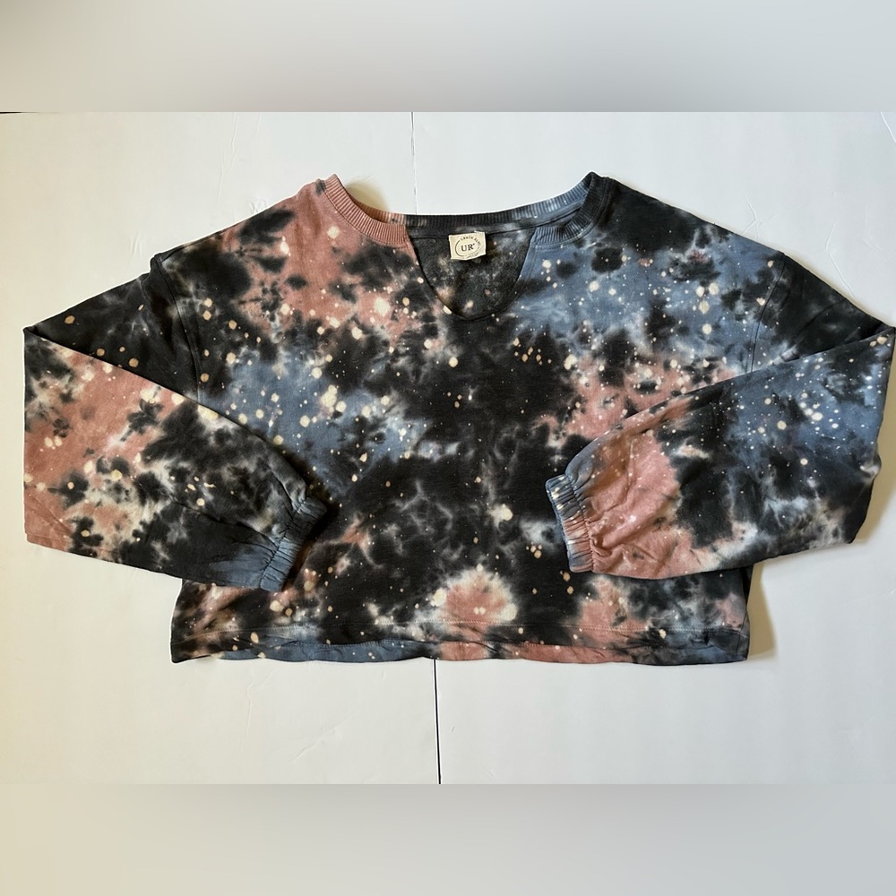 Urban rebel galaxy tie dye sweatshirt crop top
